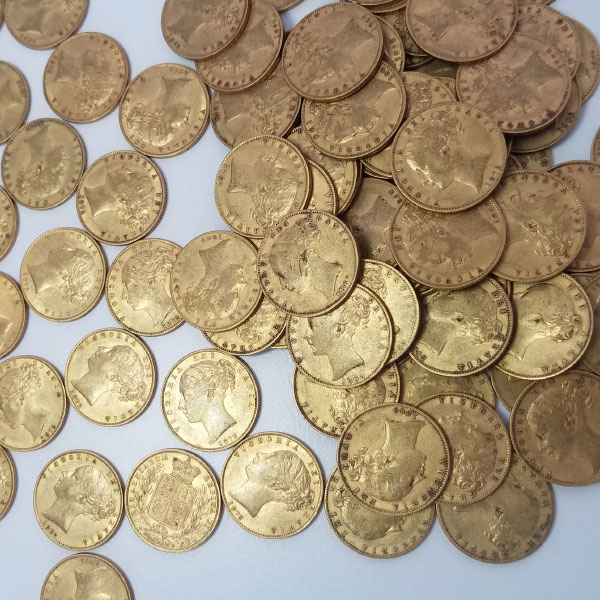 Gold sovereigns